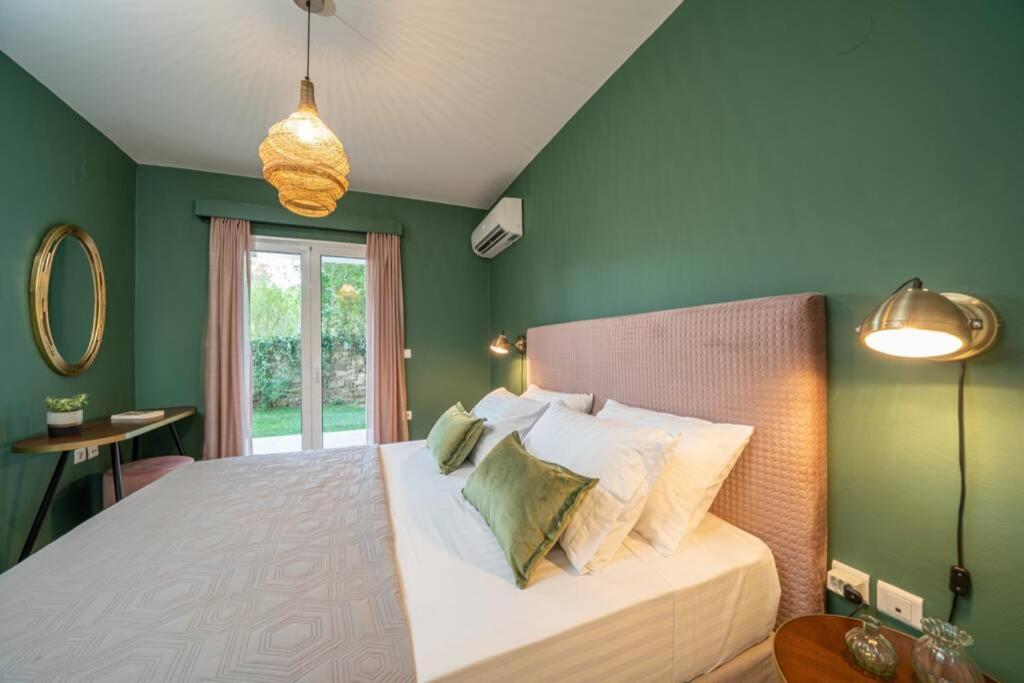 Central & Elegant Suite With Private Garden อาร์กอสโตลี ภายนอก รูปภาพ
